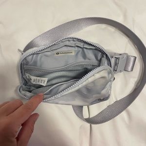 Lululemon hip pack